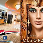 Pyramids Cleopatra